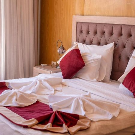 Al Sultana Luxury Camp Villa Вади Рум Екстериор снимка