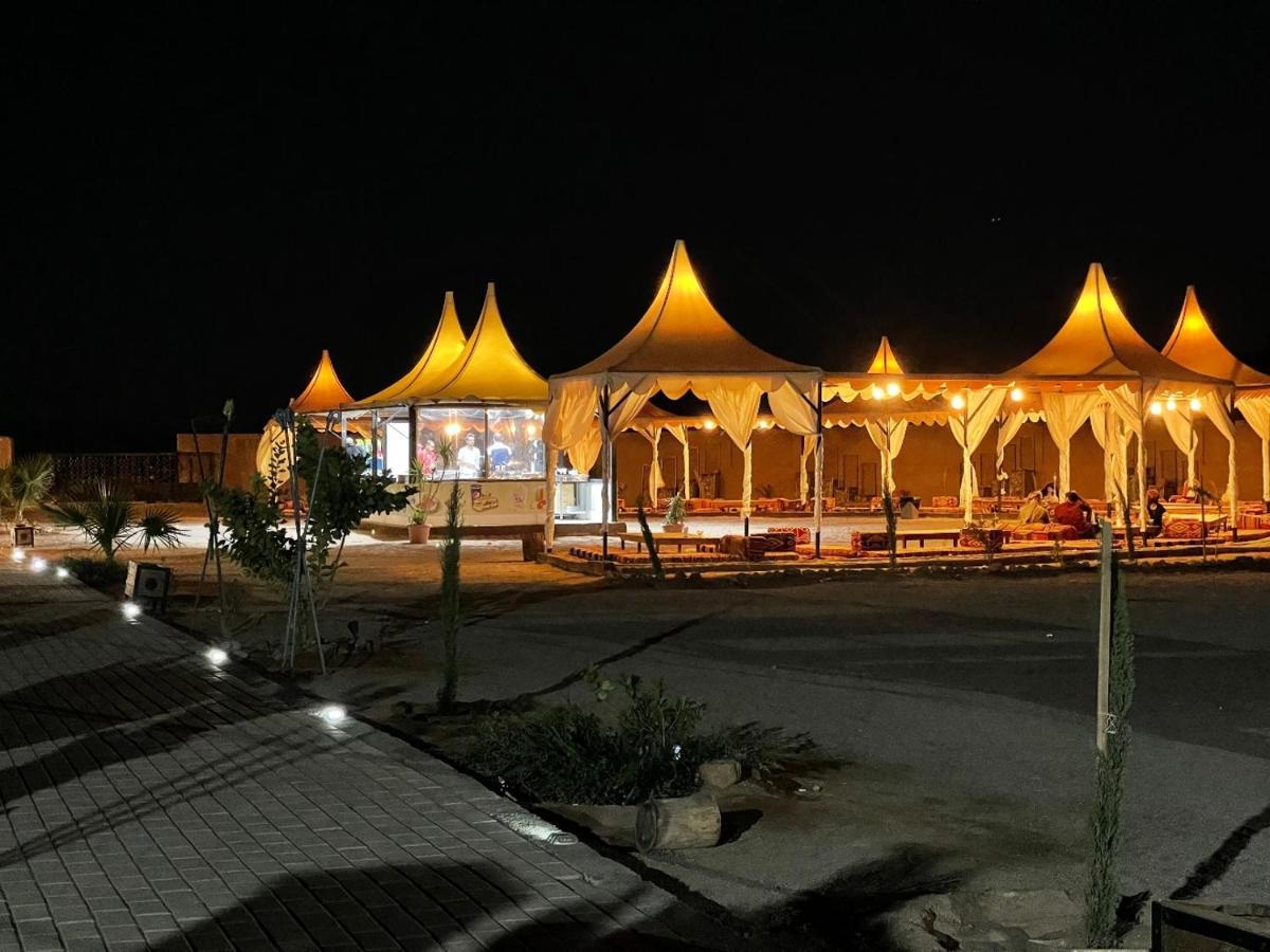 Al Sultana Luxury Camp Villa Вади Рум Екстериор снимка